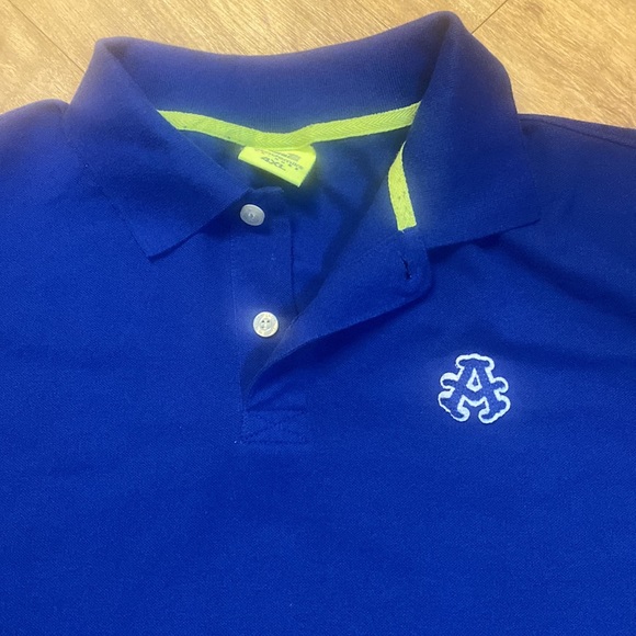 Mens Akademiks shirt royal blue/neon green, size 4XL, gently worn. - Picture 3 of 5